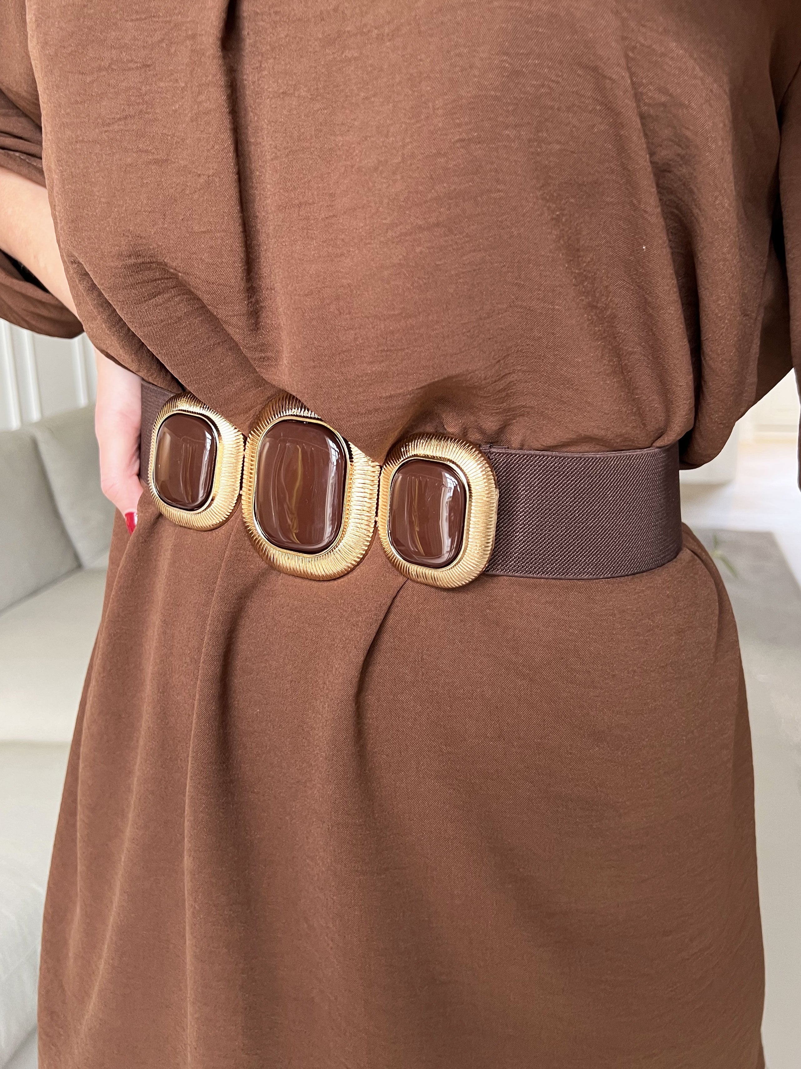 Domenica - Midjebälte med guldspännen